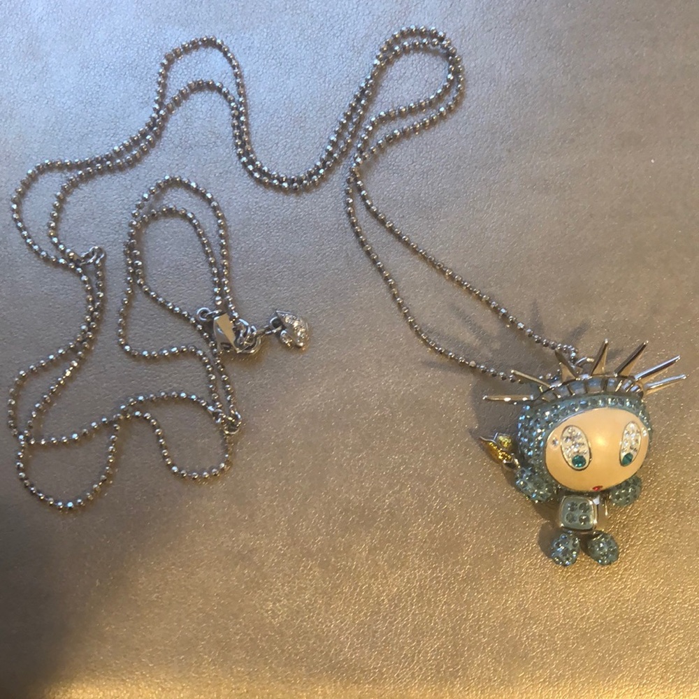 Swarovski limited edition necklace Lady Liberty
